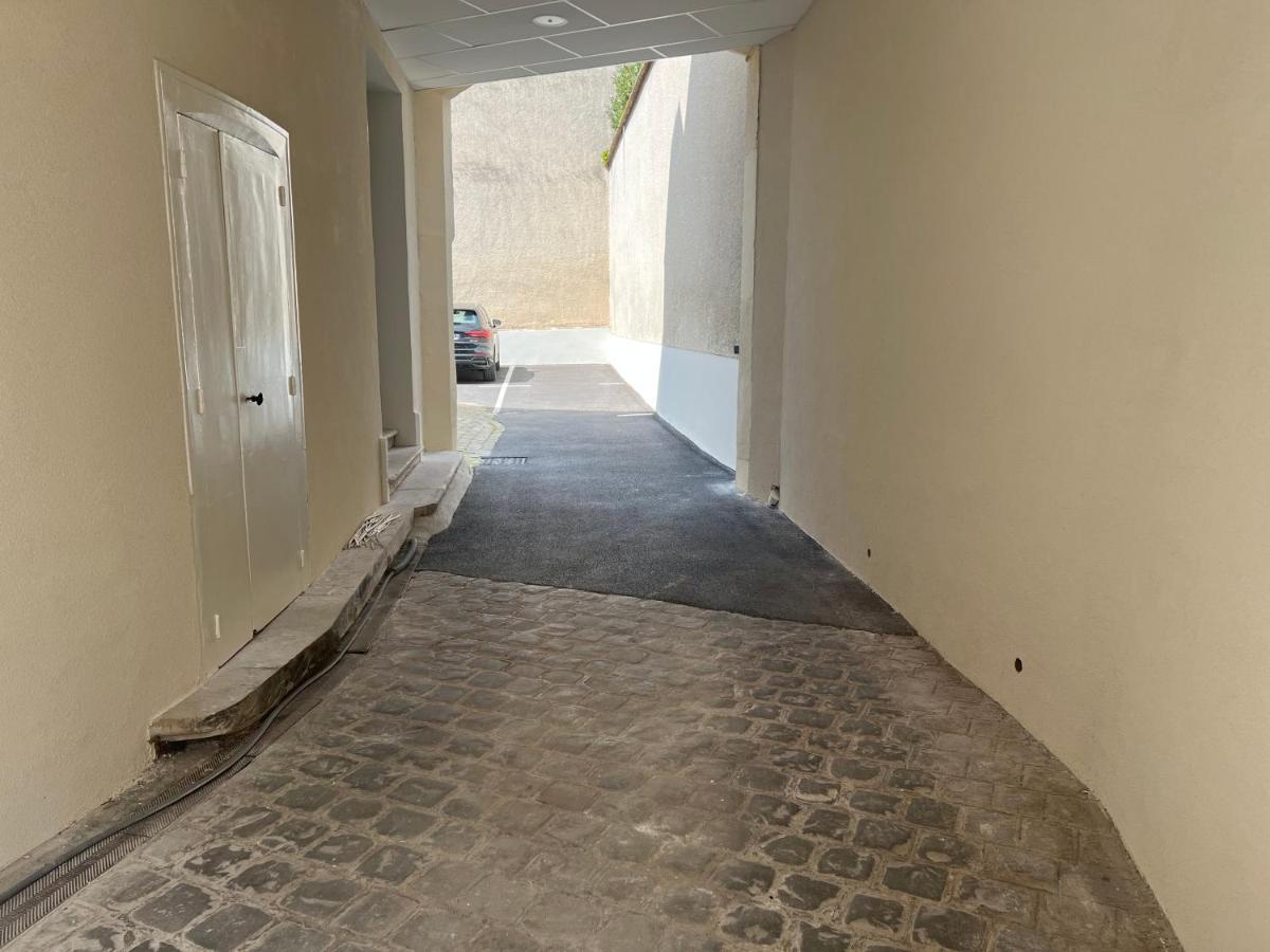 Chic Appartement Type 4 / Parking Prive Реймс Екстериор снимка